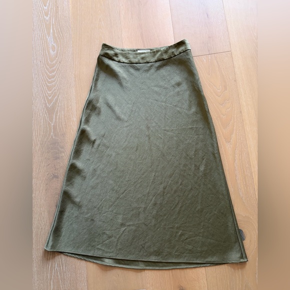 ✨Sezane Sandy Skirt - Picture 3 of 7